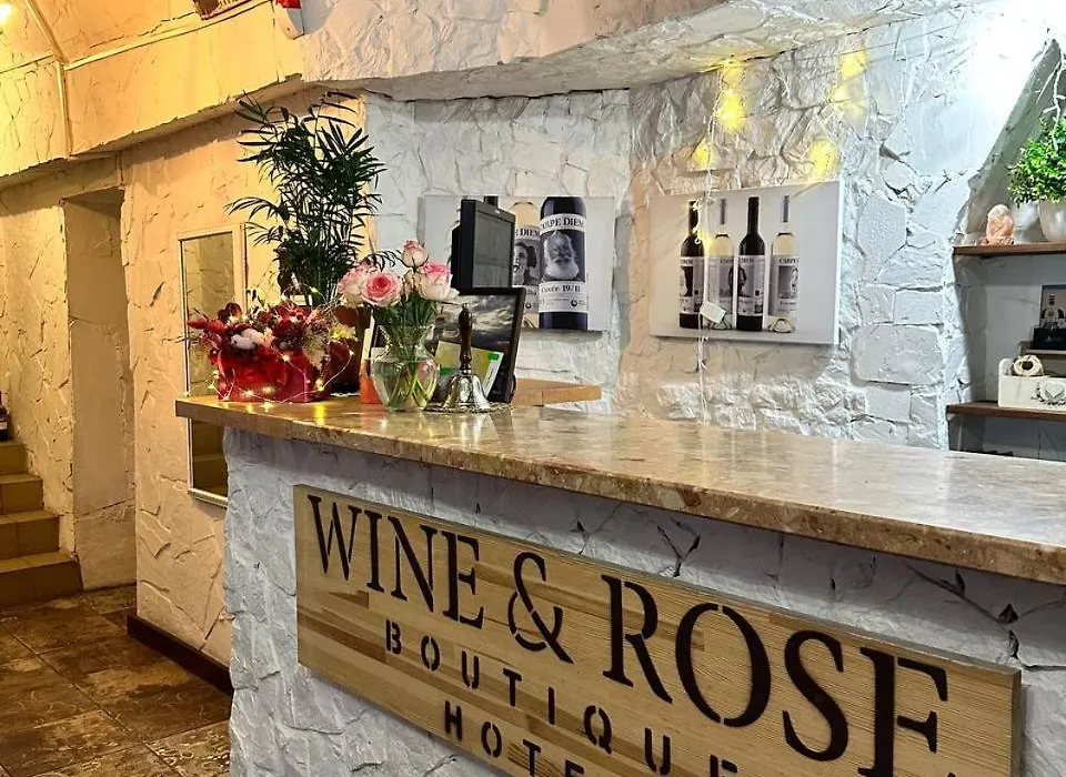 Wine & Rose Boutique Hotel-1